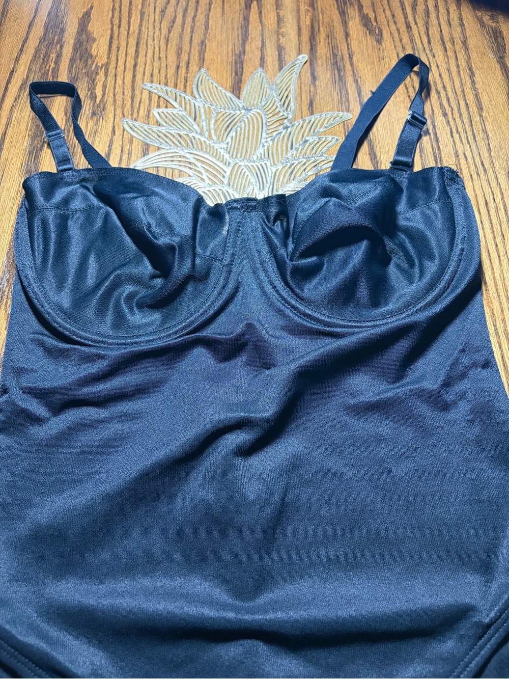 Body Slimmerz shaper underwire strapless bodysuit with snaps & removable straps